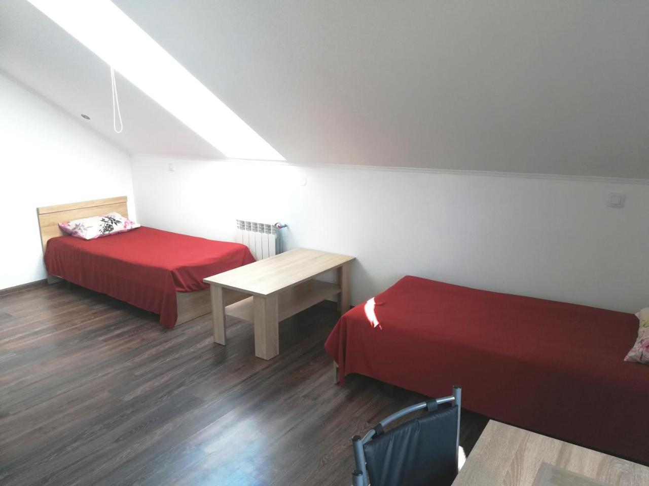 Guest House Аirport Brest Exterior photo
